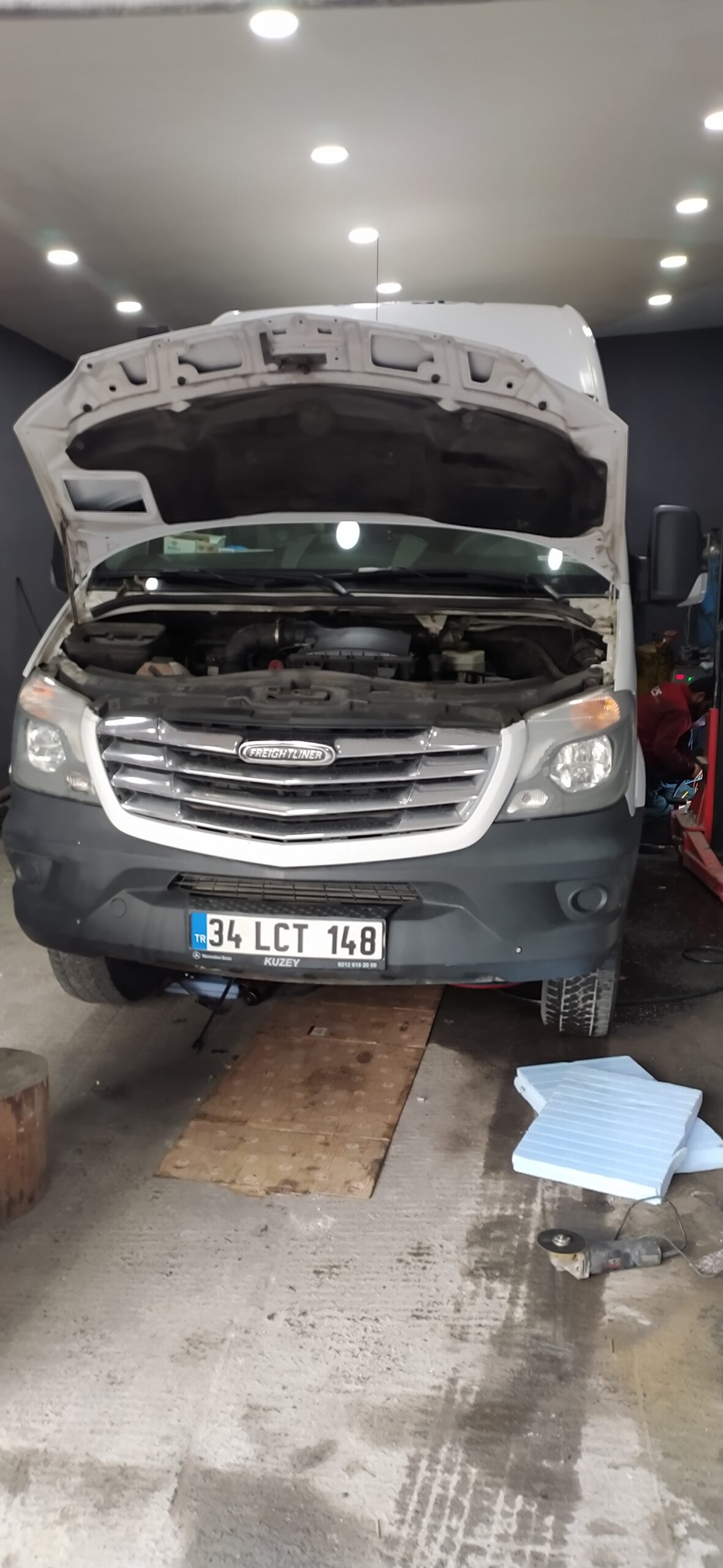 Motor Beyin Servisi, Chip tuning, Egr Temizliği, Arıza Tespiti, Egr İptali, Partikül Filtre Çözümü, Egzoz Çözümleri, DPF EGR arıza çözüm merkezi, Partikül Temizleme, Dizel Partikül filtresi Temizleme, DPF iptali İstanbul