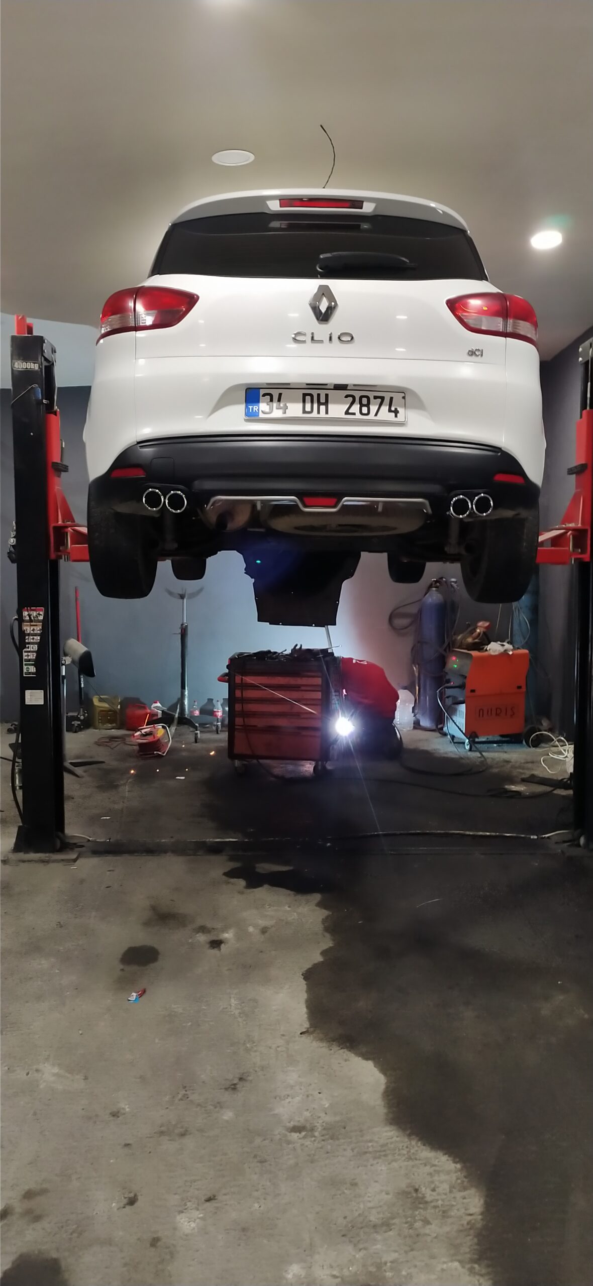 Motor Beyin Servisi, Chip tuning, Egr Temizliği, Arıza Tespiti, Egr İptali, Partikül Filtre Çözümü, Egzoz Çözümleri, DPF EGR arıza çözüm merkezi, Partikül Temizleme, Dizel Partikül filtresi Temizleme, DPF iptali İstanbul